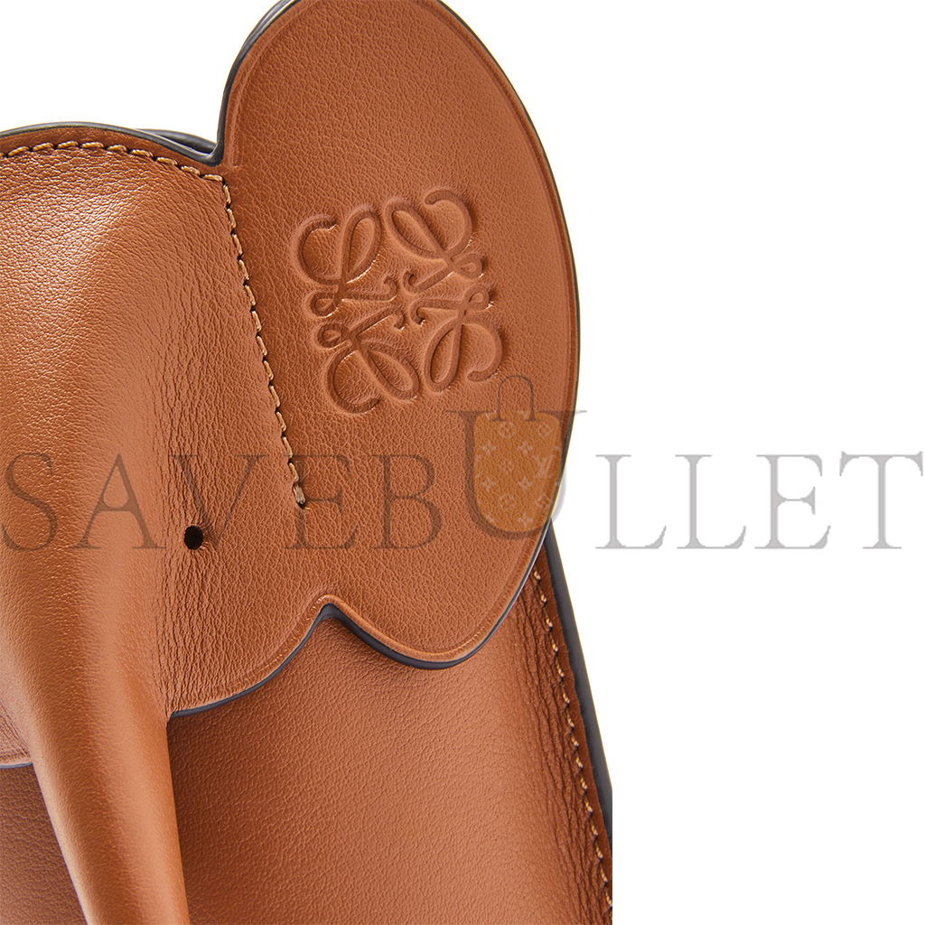 LOEWE ELEPHANT POCKET IN CLASSIC CALFSKIN C623B02X04 (18*8*4cm) LOEWE ELEPHANT POCKET IN CLASSIC CALFSKIN C623B02X04 (18*8*4cm)